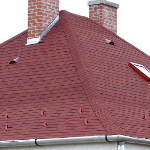 Armourvent Special Red on shingle roof